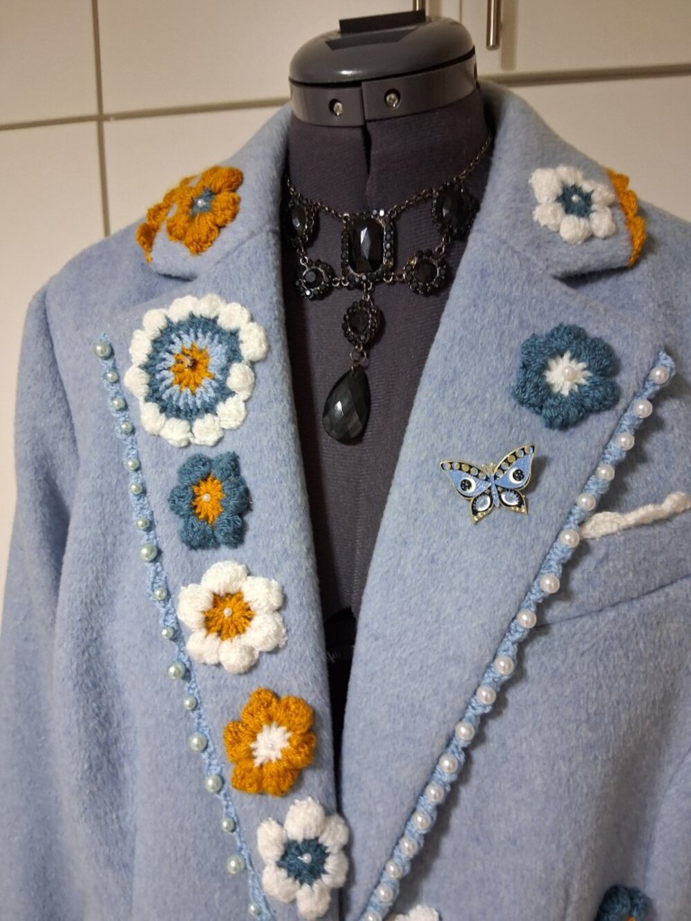 Upcycle Light Blue Crochet Flowers 3/4 Length Coat Size 16 - Picture 3 of 12